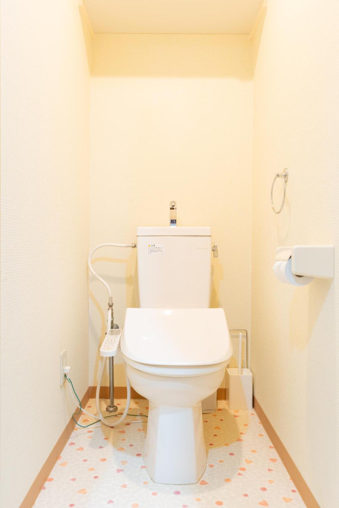 Apartemen コンフィデンスロン902