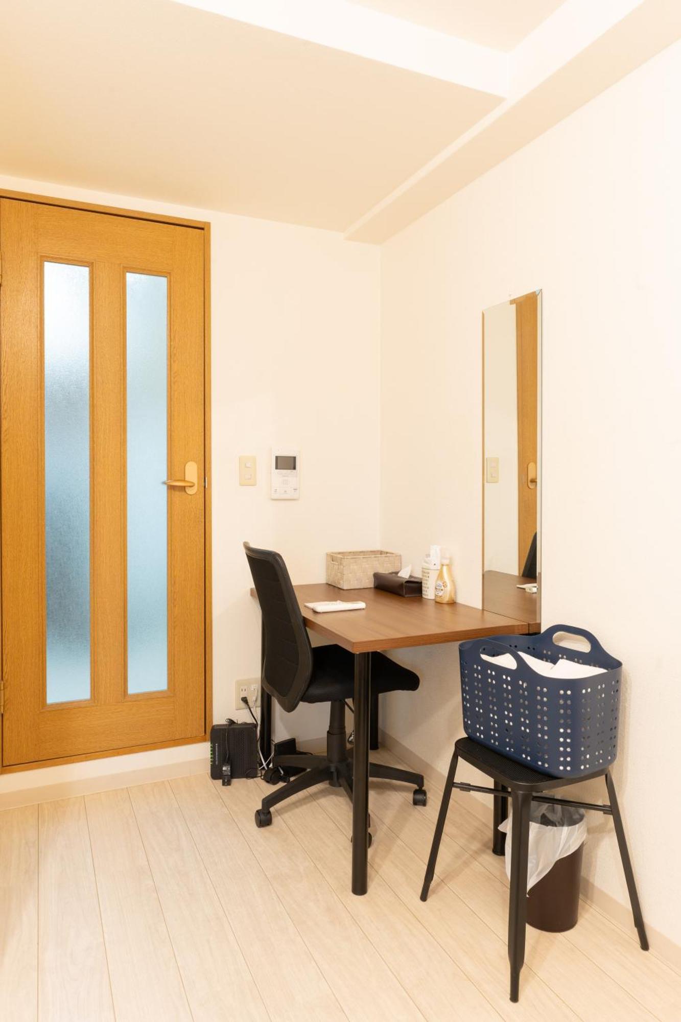 コンフィデンスロン902 Apartemen